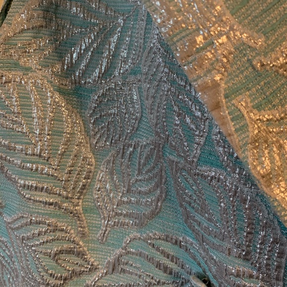 Gorgeous double breasted jacquard jacket - Picture 6 of 8